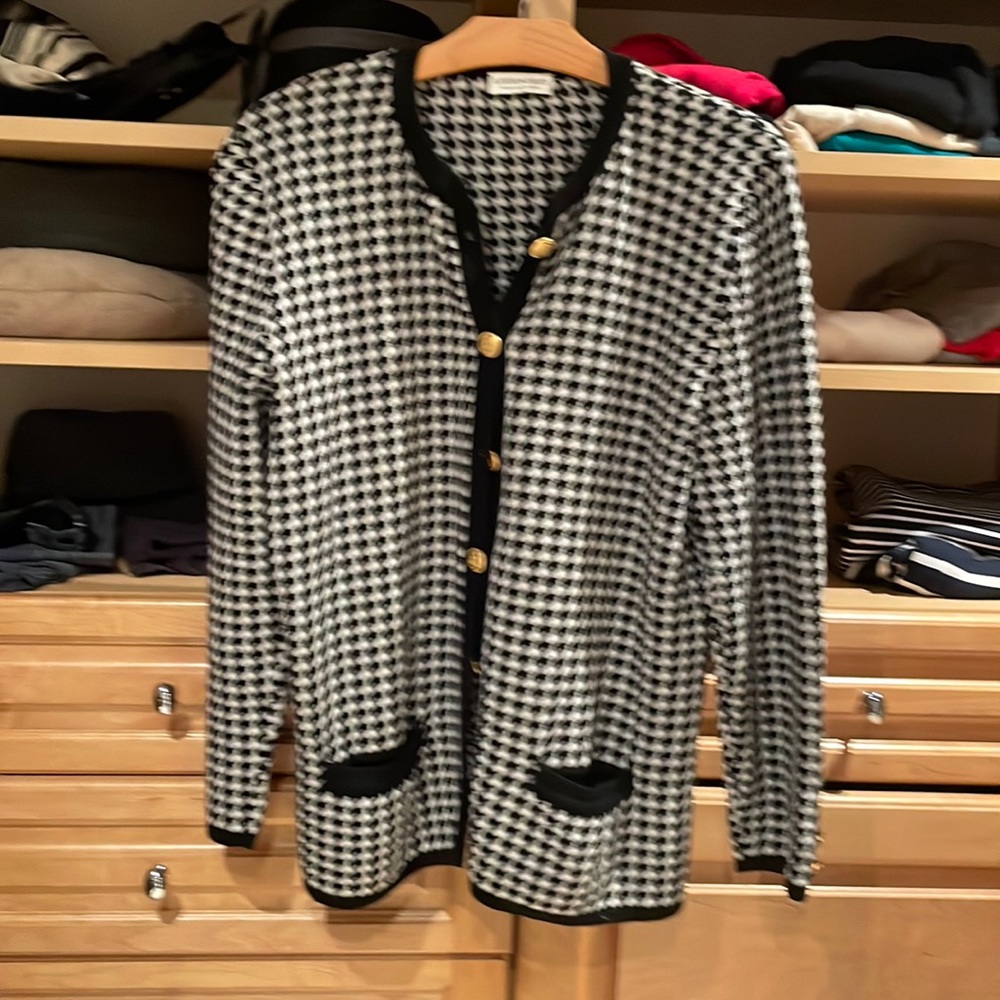 Merino wool sweater. Bought in Europe. Size S